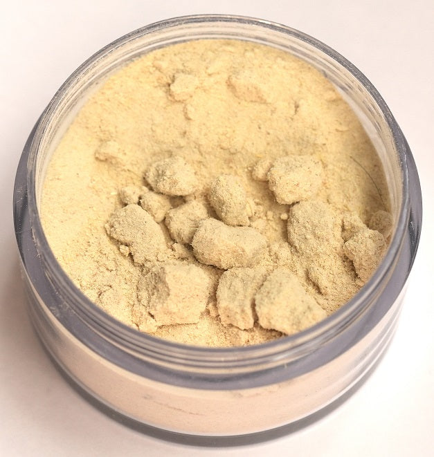 Raw Shunti (Ginger) powder by Pure by Jajee, a digestive bio-enhancer to reduce bloating and improve the absorption of Ayurvedic herbs.